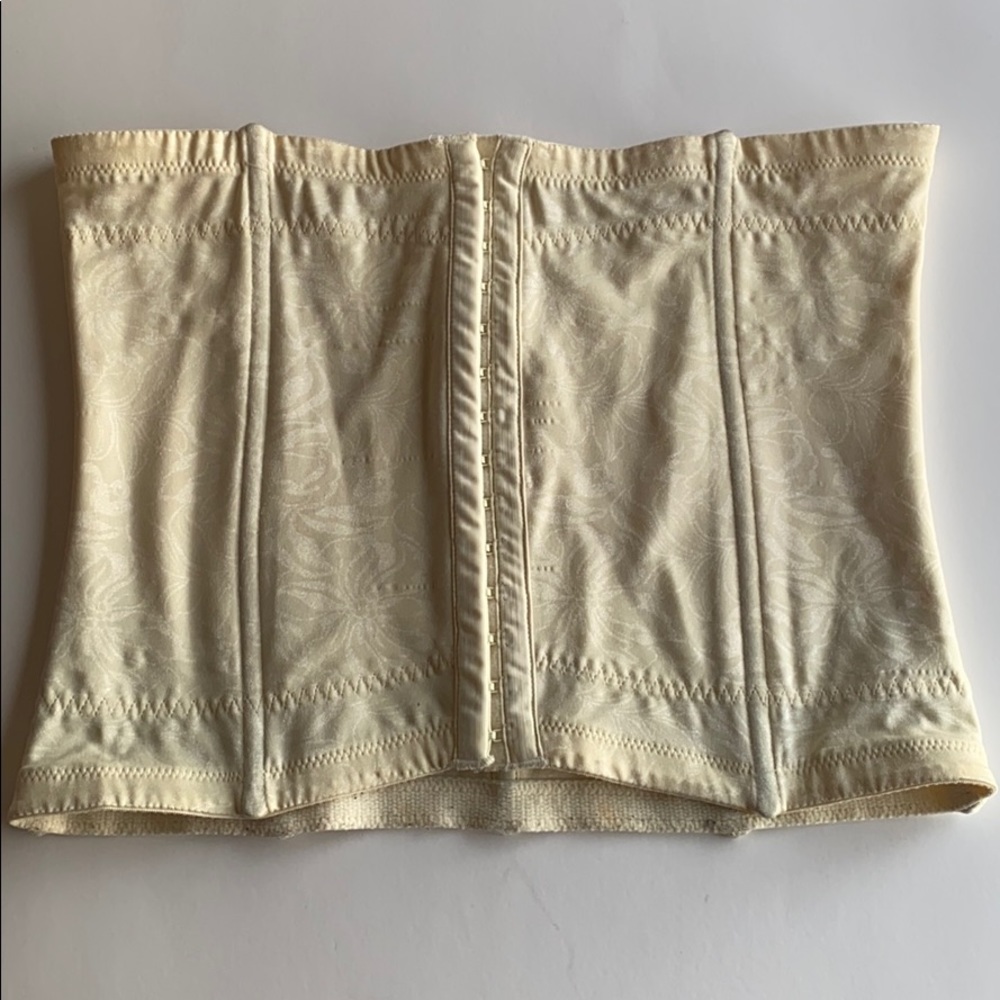 Maidenform waist cincher